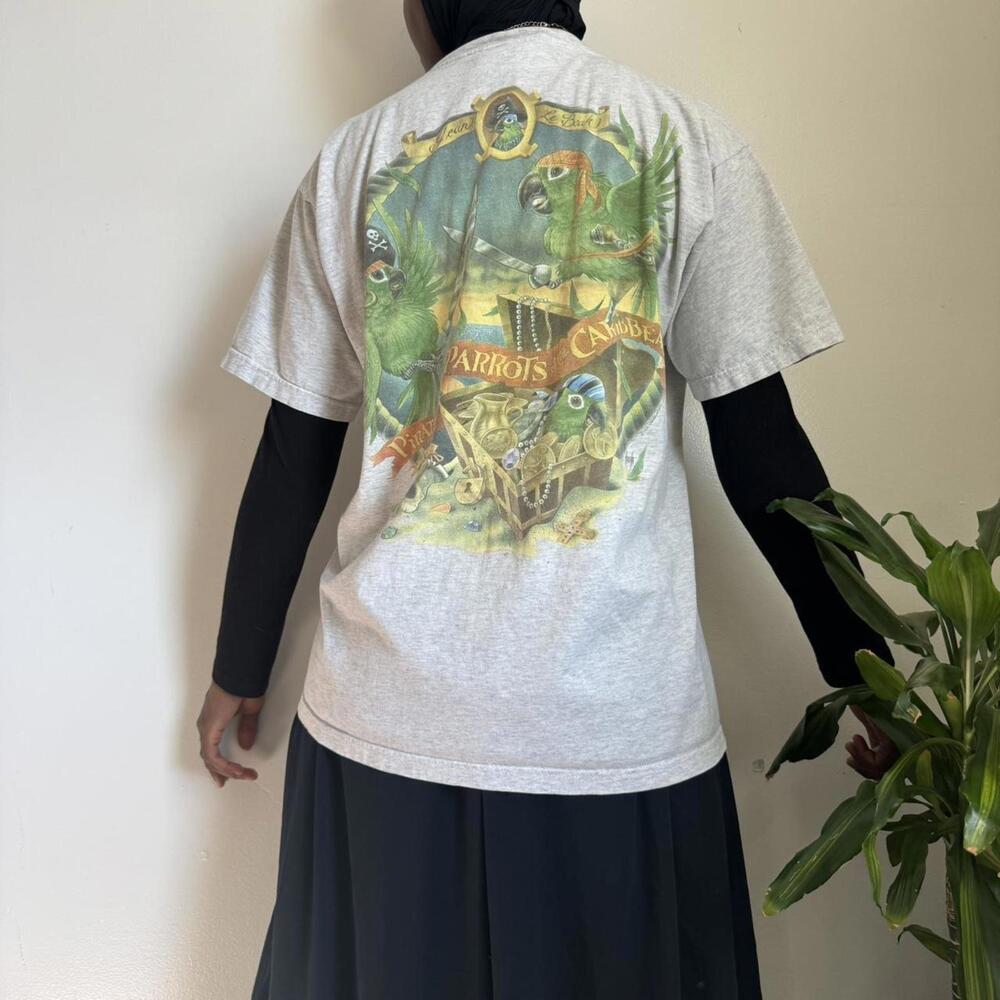 Vintage 90s Parrots of‎ the Caribbean Graphic Tee - XL - Picture 5 of 7